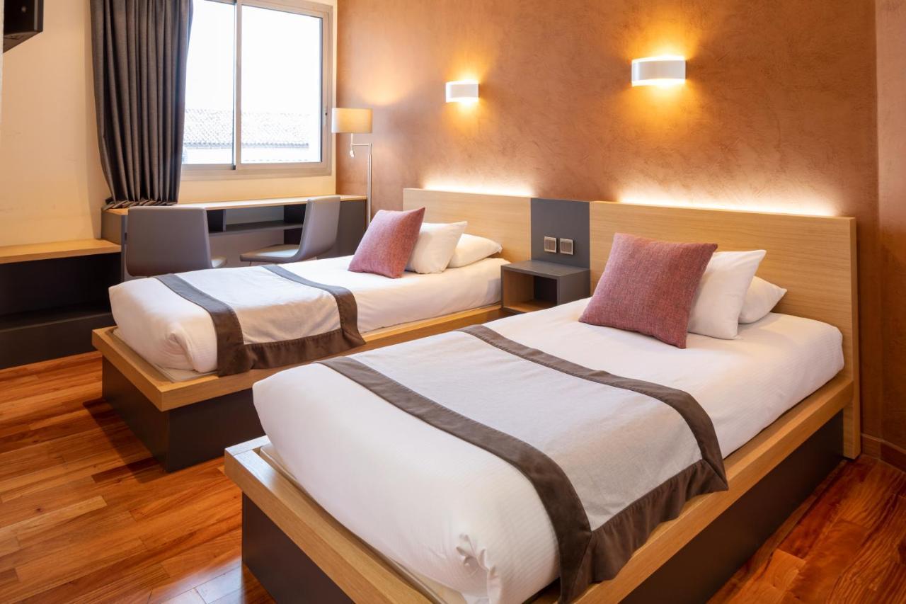 Superior Double Room with Two Double Beds